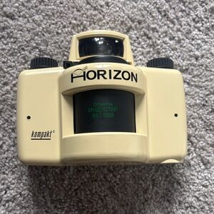 Horizon Cream Camera